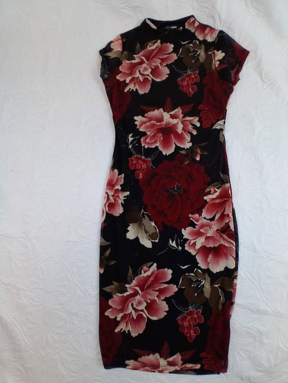 NWOT Fashion Nova Black Floral Mesh Bodycon Midi Dress Size M